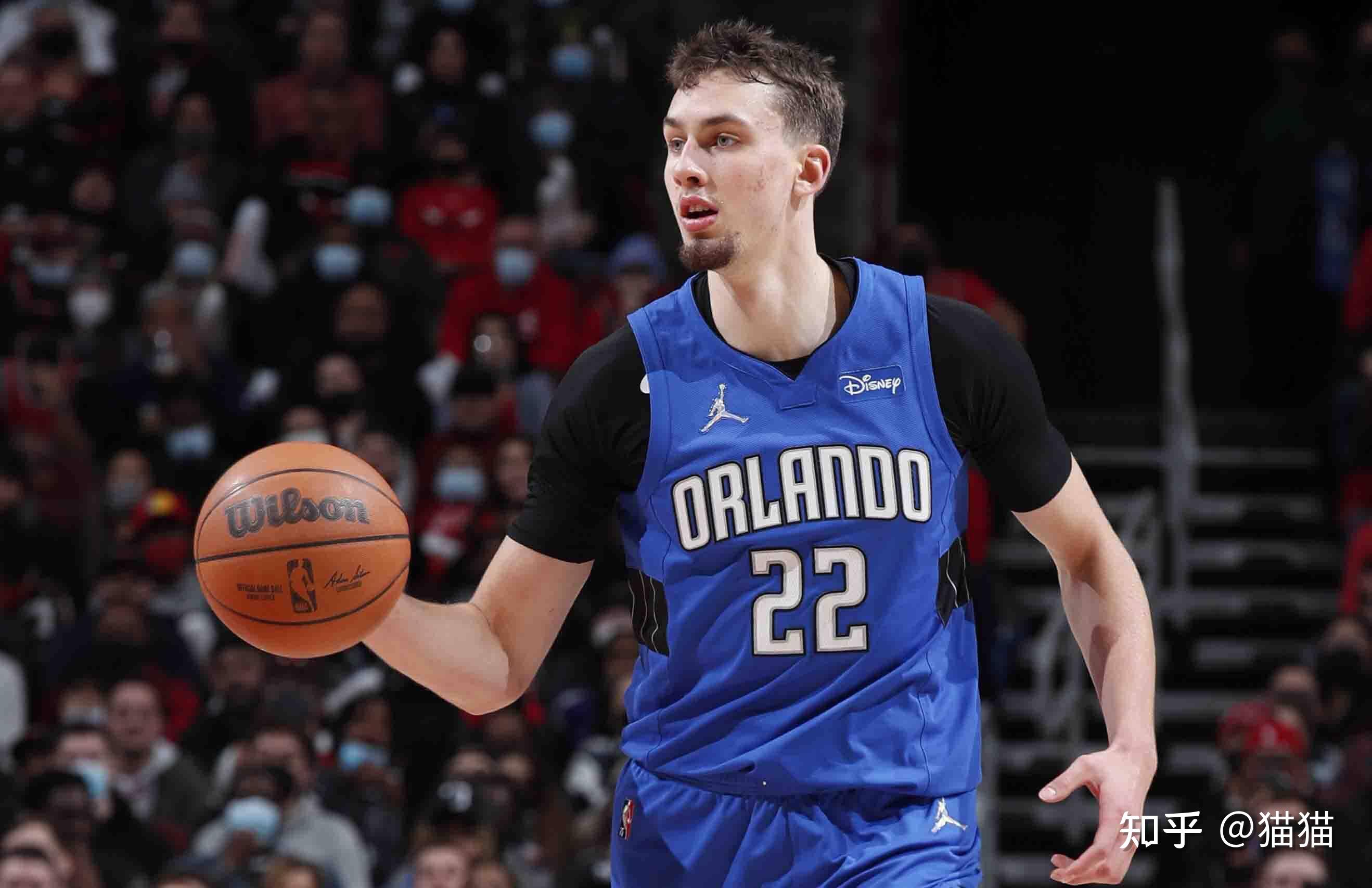 需要谨慎应 需要谨慎应