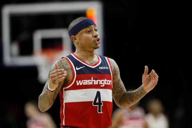 富勒姆并没 富勒姆并没