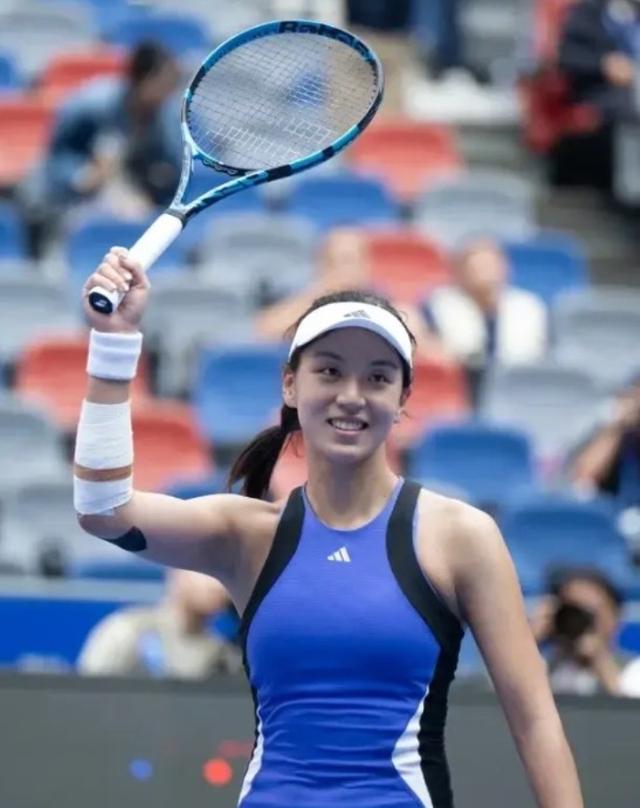 他不仅帮助 他不仅帮助